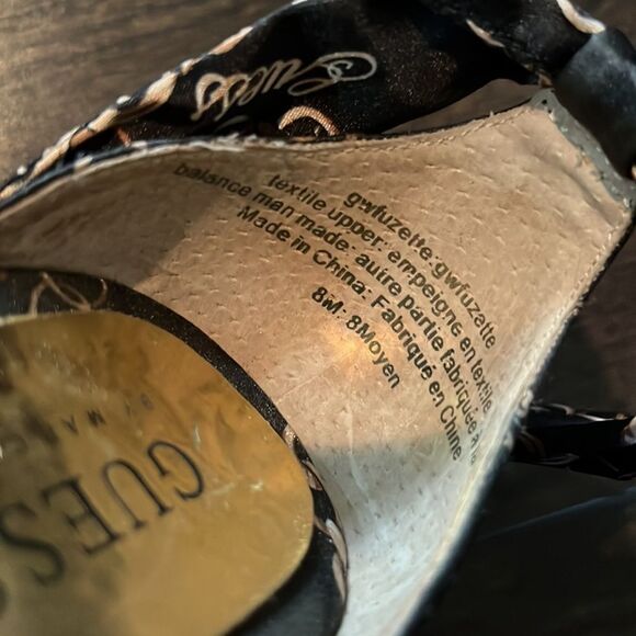 Guess sandals / Size 8 - Picture 5 of 15